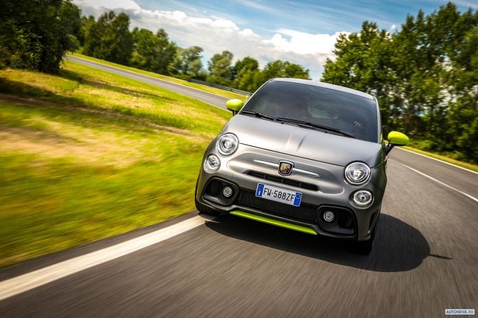 2020 Fiat 595 Abarth Pista - фотография 10 из 33