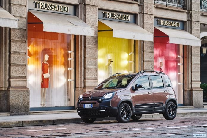 2020 Fiat Panda Trussardi - фотография 2 из 34 2020 Fiat Panda Trussardi - фотография 2 из 34