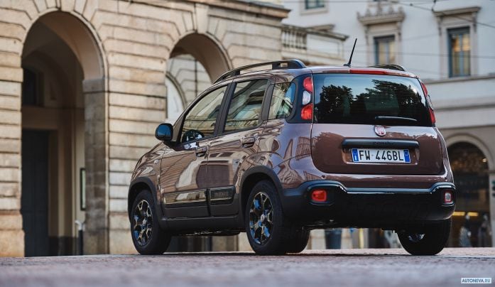 2020 Fiat Panda Trussardi - фотография 16 из 34 2020 Fiat Panda Trussardi - фотография 16 из 34