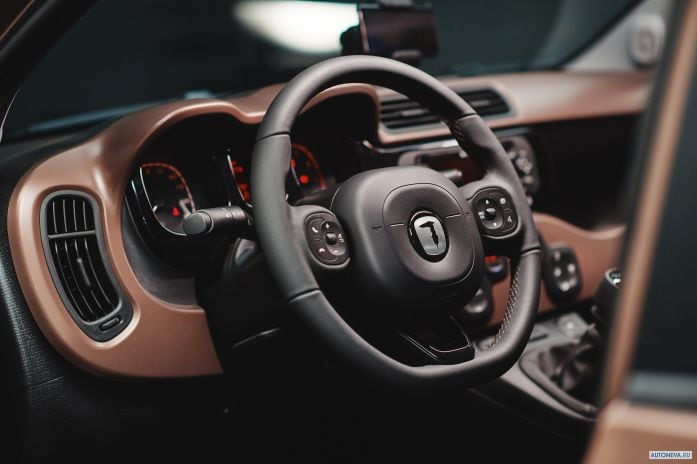 2020 Fiat Panda Trussardi - фотография 20 из 34 2020 Fiat Panda Trussardi - фотография 20 из 34