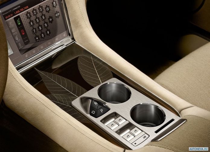 2012 Fisker Karma - фотография 154 из 205