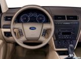 ford_2006_fusion_046.jpg