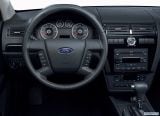 ford_2006_fusion_047.jpg