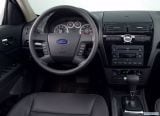 ford_2006_fusion_048.jpg