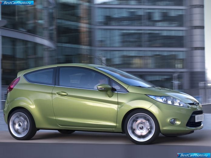 2008 Ford Fiesta - фотография 16 из 61
