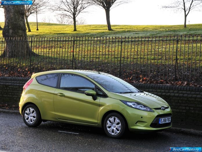 2009 Ford Fiesta Econetic - фотография 1 из 17 2009 Ford Fiesta Econetic - фотография 1 из 17