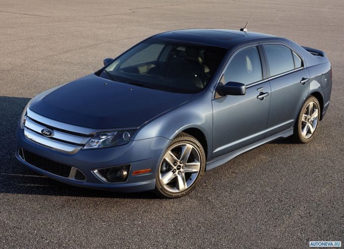 2010 Ford Fusion - фотография 4 из 33