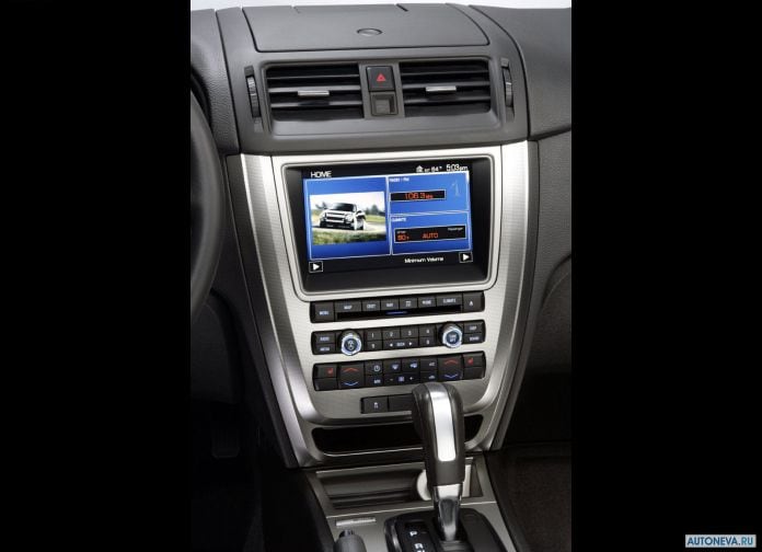 2010 Ford Fusion Hybrid - фотография 36 из 38