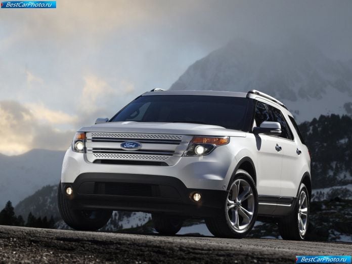 2011 Ford Explorer - фотография 2 из 80
