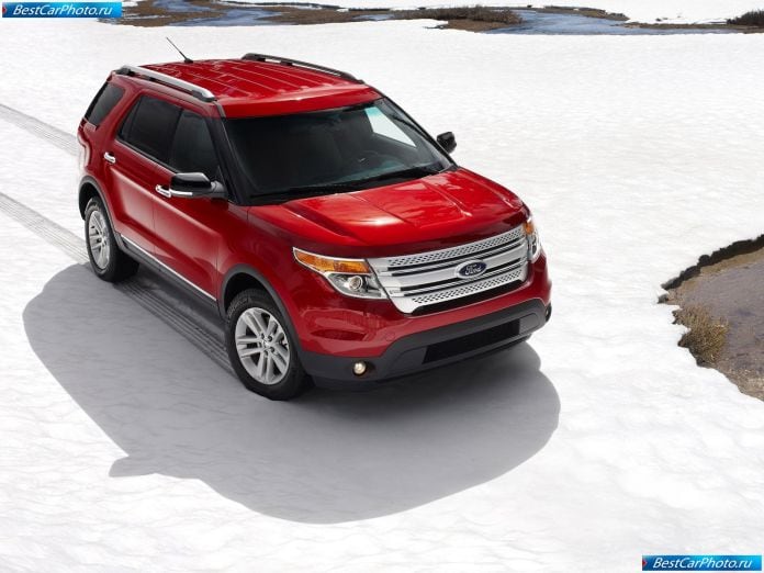 2011 Ford Explorer - фотография 6 из 80