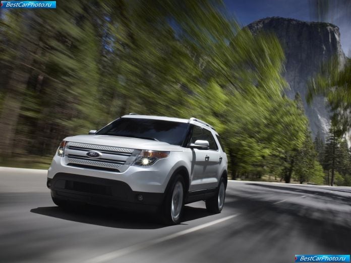 2011 Ford Explorer - фотография 7 из 80