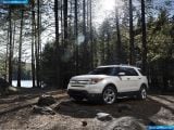 ford_2011-explorer_1600x1200_010.jpg