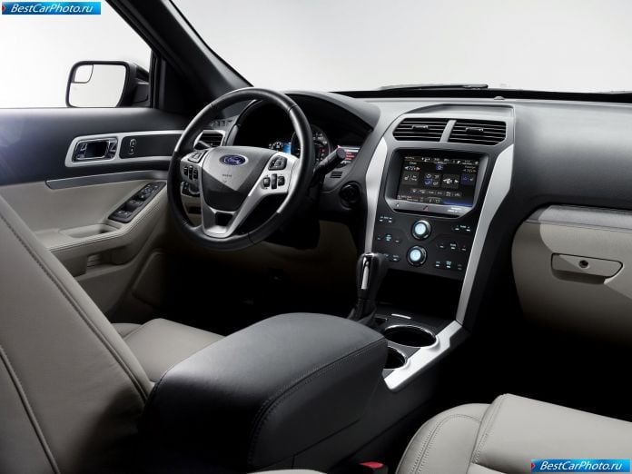 2011 Ford Explorer - фотография 33 из 80 2011 Ford Explorer - фотография 33 из 80
