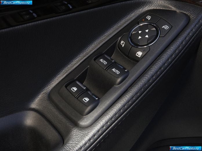 2011 Ford Explorer - фотография 53 из 80 2011 Ford Explorer - фотография 53 из 80