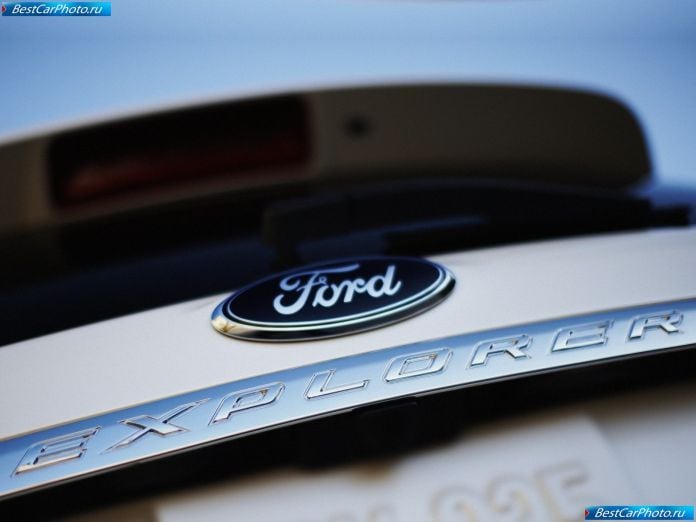 2011 Ford Explorer - фотография 69 из 80 2011 Ford Explorer - фотография 69 из 80