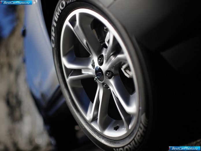 2011 Ford Explorer - фотография 77 из 80 2011 Ford Explorer - фотография 77 из 80