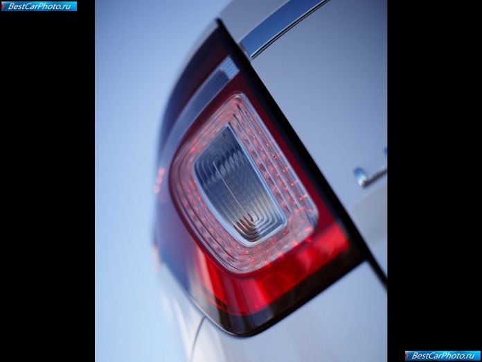 2011 Ford Explorer - фотография 80 из 80 2011 Ford Explorer - фотография 80 из 80