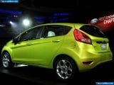 ford_2011-fiesta_1600x1200_010.jpg