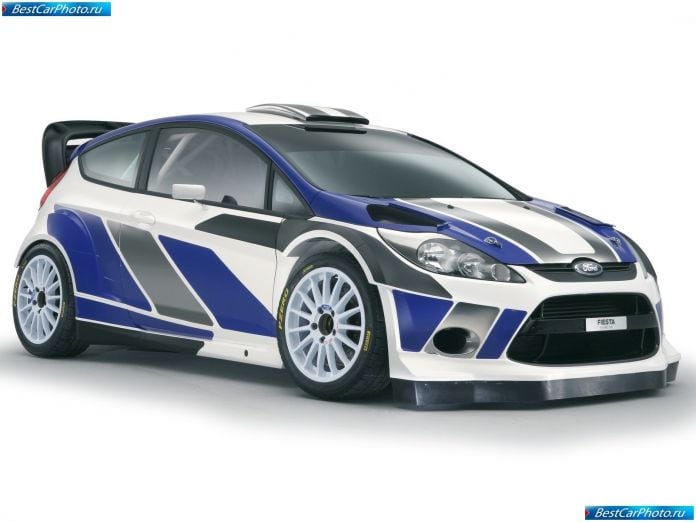 2011 Ford Fiesta Rs Wrc - фотография 3 из 14