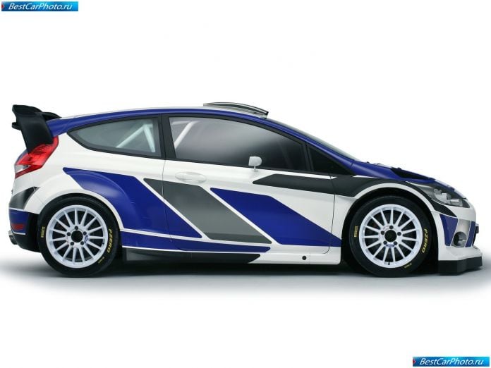 2011 Ford Fiesta Rs Wrc - фотография 5 из 14