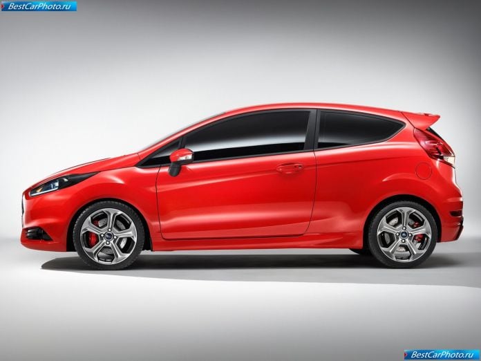 2011 Ford Fiesta St Concept - фотография 3 из 21
