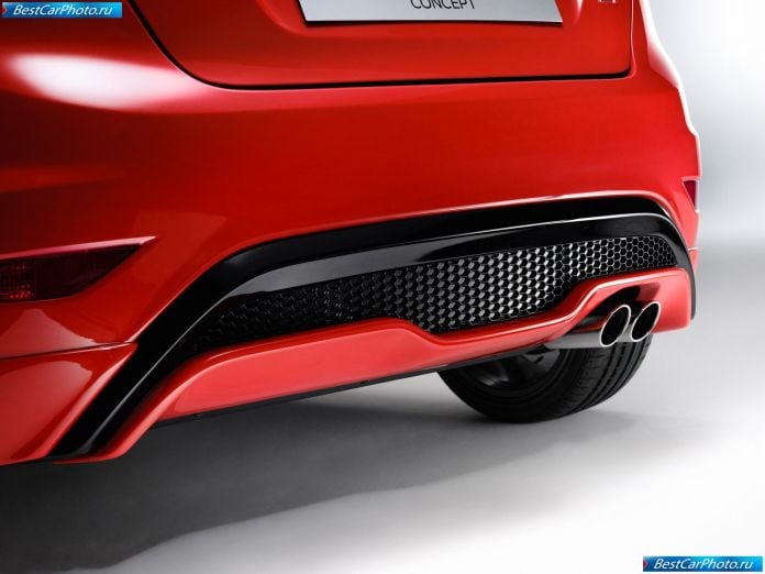 2011 Ford Fiesta St Concept - фотография 7 из 21