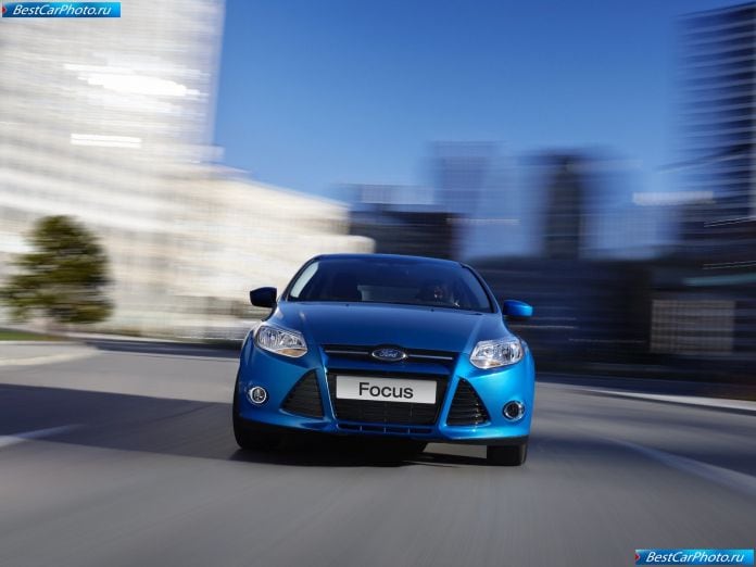 2011 Ford Focus - фотография 32 из 68
