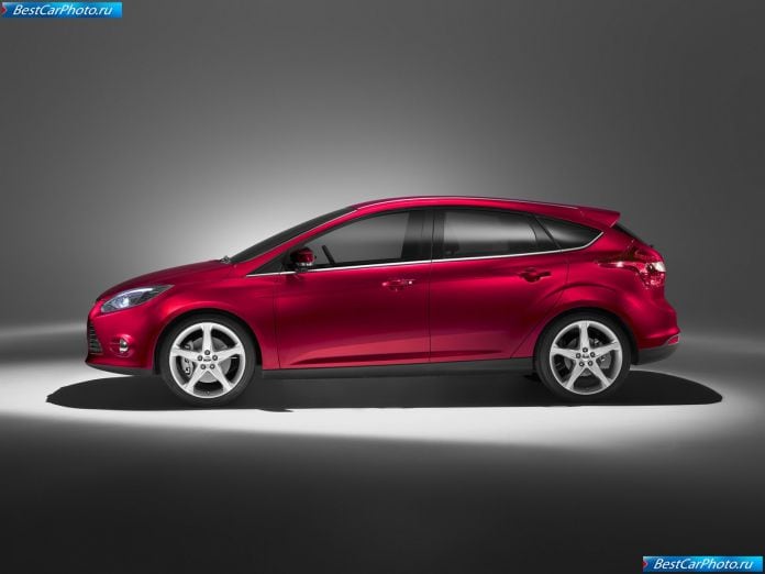 2011 Ford Focus - фотография 37 из 68