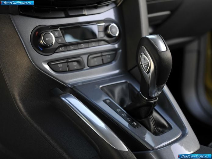 2011 Ford Focus - фотография 53 из 68