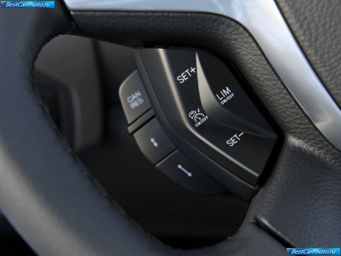 2011 Ford Focus - фотография 55 из 68