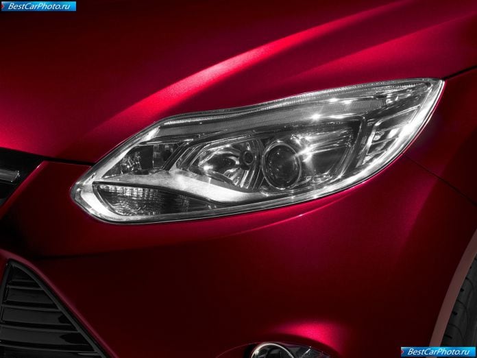 2011 Ford Focus - фотография 62 из 68