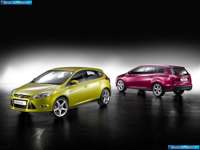 2011 Ford Focus Estate - фотография 15 из 20