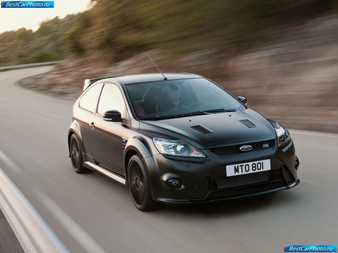 2011 Ford Focus Rs500 - фотография 2 из 25