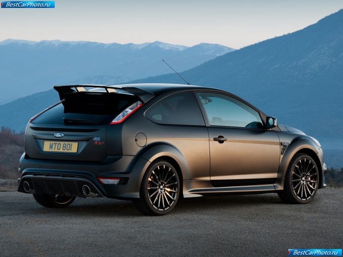 2011 Ford Focus Rs500 - фотография 11 из 25