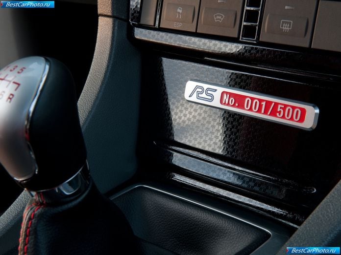 2011 Ford Focus Rs500 - фотография 21 из 25