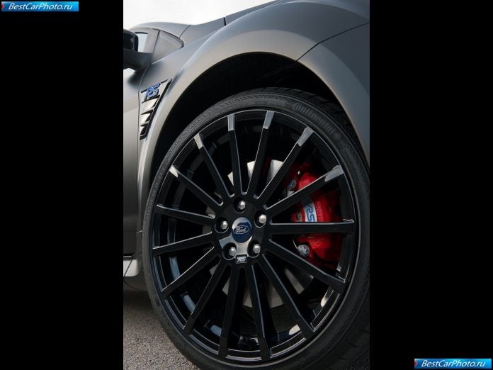 2011 Ford Focus Rs500 - фотография 25 из 25