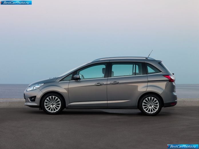 2011 Ford Grand C-max - фотография 12 из 50
