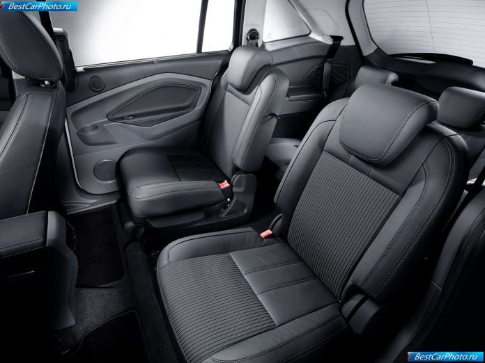 2011 Ford Grand C-max - фотография 36 из 50