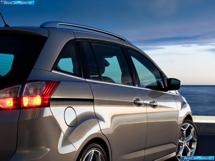 2011 Ford Grand C-max - фотография 41 из 50
