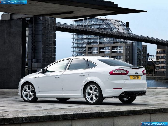 2011 Ford Mondeo - фотография 11 из 26