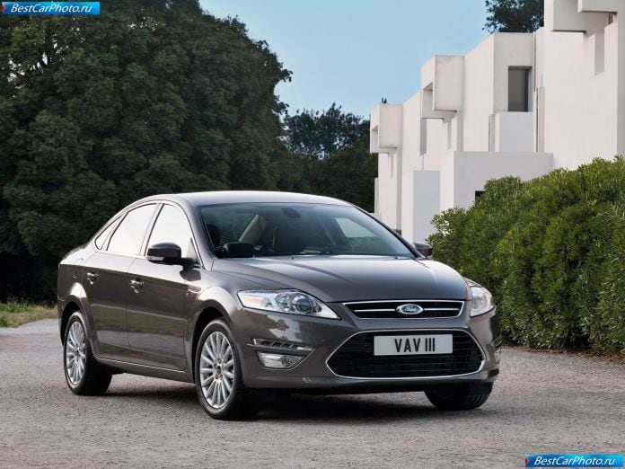 2011 Ford Mondeo 5-door - фотография 4 из 17 2011 Ford Mondeo 5-door - фотография 4 из 17