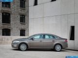ford_2011-mondeo_5-door_1600x1200_008.jpg
