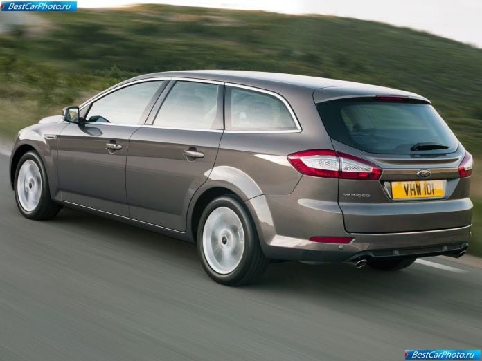 2011 Ford Mondeo Wagon - фотография 7 из 17