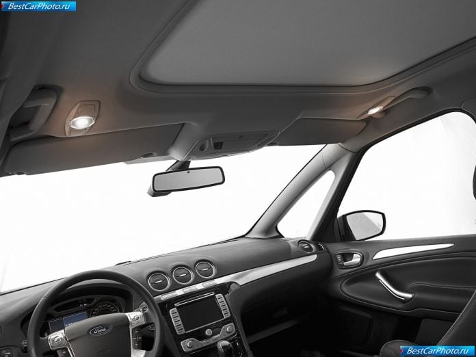 2011 Ford S-max - фотография 13 из 19