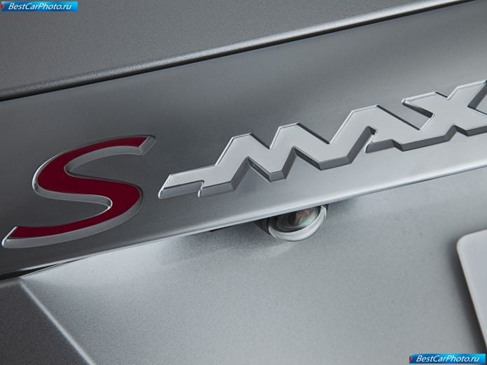 2011 Ford S-max - фотография 18 из 19