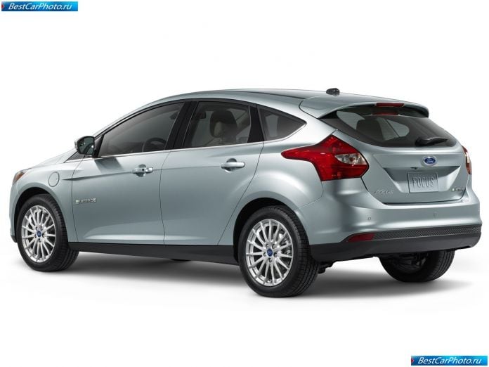 2012 Ford Focus Electric - фотография 7 из 50