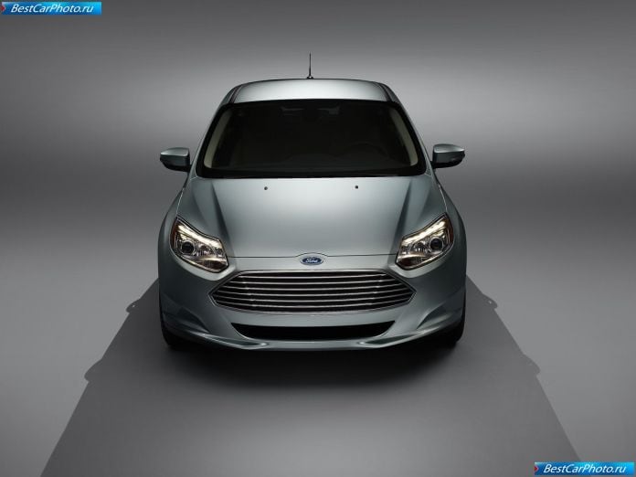 2012 Ford Focus Electric - фотография 9 из 50