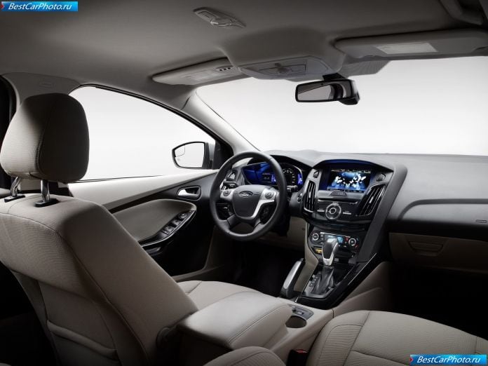 2012 Ford Focus Electric - фотография 10 из 50