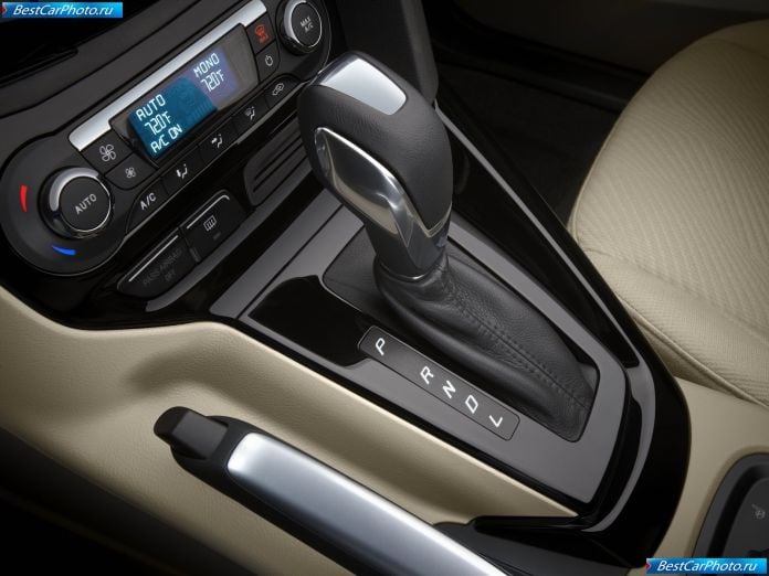 2012 Ford Focus Electric - фотография 14 из 50