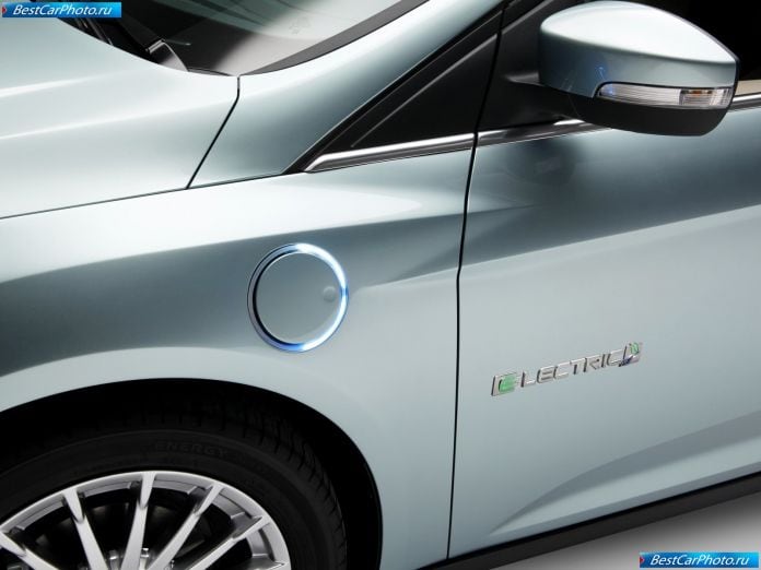 2012 Ford Focus Electric - фотография 45 из 50